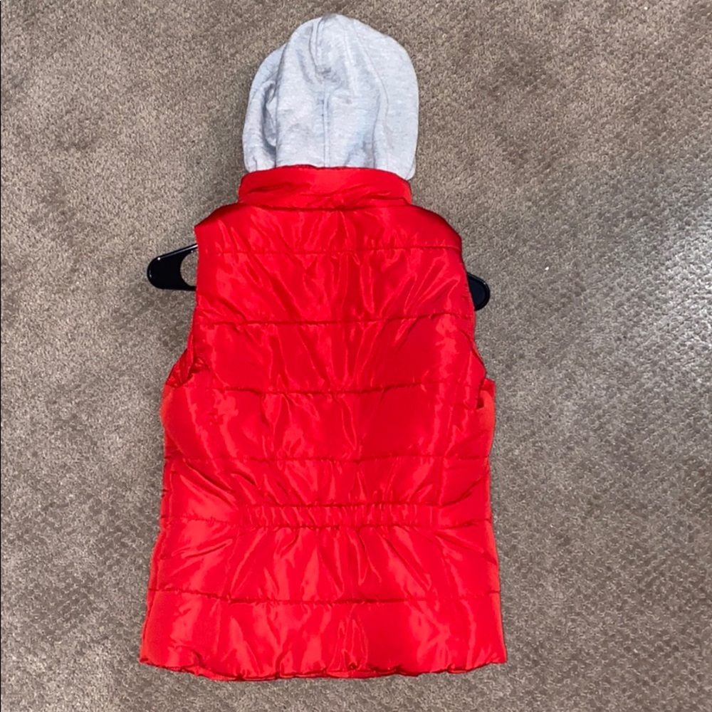 Vest - Picture 2 of 2
